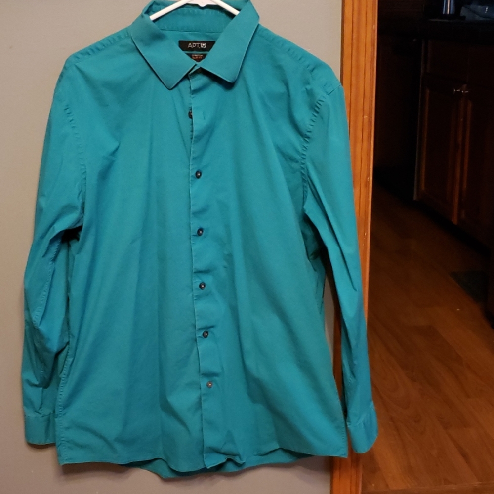 Men's casual button up